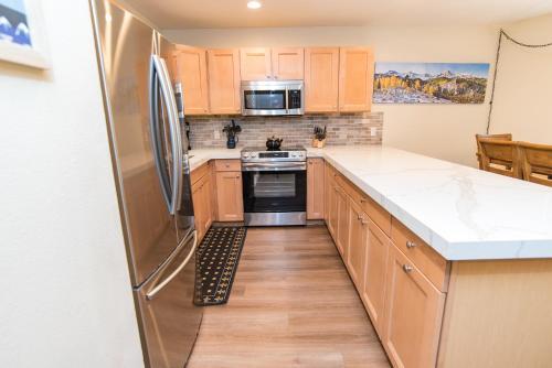Tyra Summit A1a Ski In Out Great Amenities