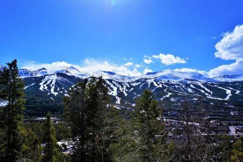 Breckenridge Mountain Condo With Beautiful Views
