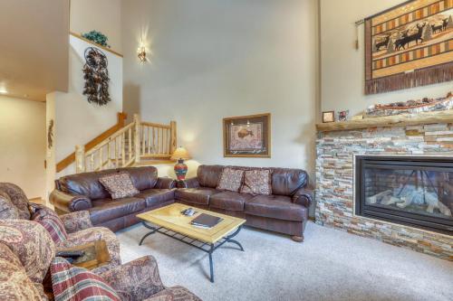 Chimney Ridge #502