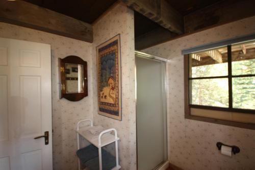 Breckenhaus Cabin