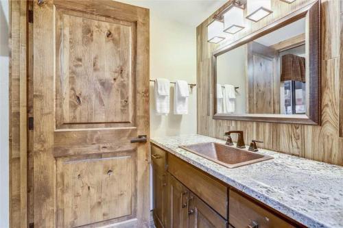 Village Point 109 Townhouse