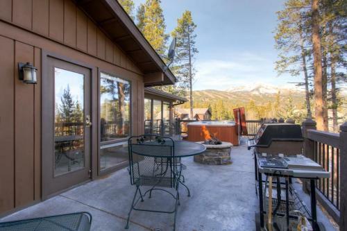 Lonestar Lodge