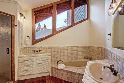 Summit Solitude Estate Home