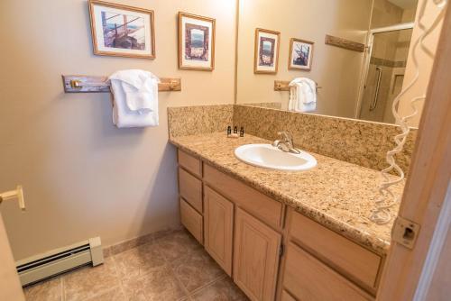 Tyra Streamside 339