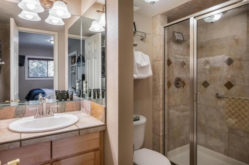Sawmill Creek 203 Condo Ski In Walk To Main St