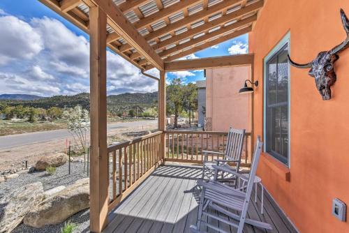 Buena Vista Home With Mtn Views, Walk To Main St
