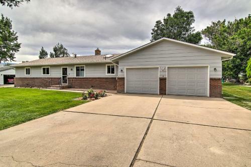 Dog-friendly Cozy Ca�on Rancher Vacation Home