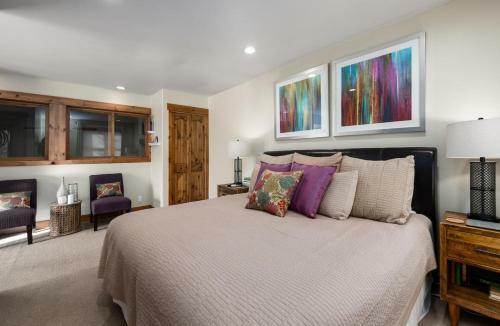 High Street Chalet