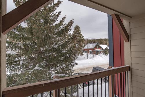 Longbranch 202 Condo Excellent Location Remodeled