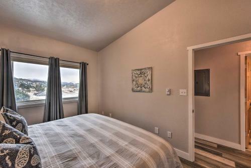 Buena Vista Condo, 0 3 Mi To River And Main St!