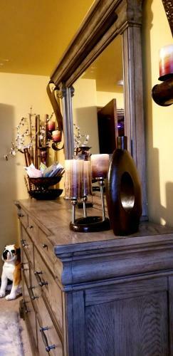 Bed & Breakfast Chateau Du Pikes Peak, A Tuscany Retreat