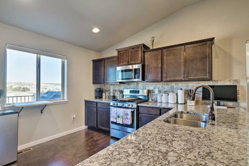 Colorado Springs Home With Game Room And Mtn Views