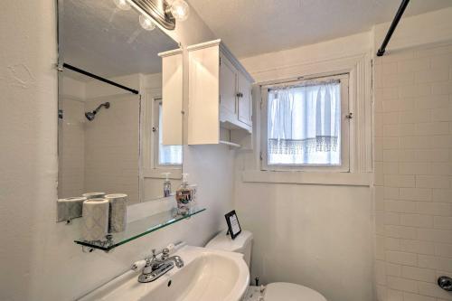 Colorado Springs Apt - 6 Min To Downtown!