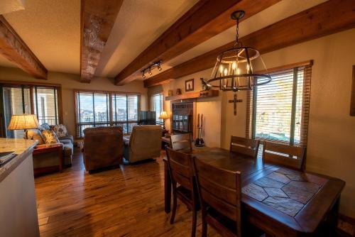 Apartamento Contemporary 2 Br With New Appliances Condo