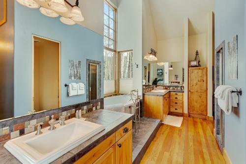 Meridian Lake Home