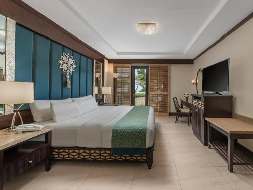 Hotel Henann Regency Resort And Spa