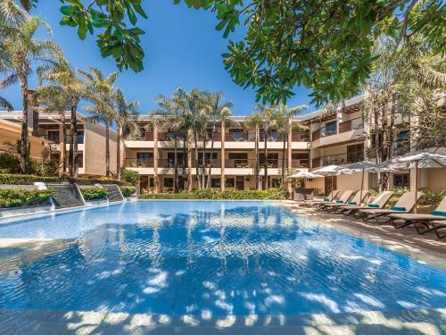 Hotel Henann Regency Resort And Spa