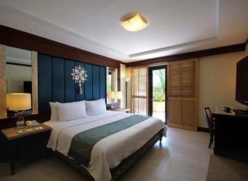 Hotel Henann Regency Resort And Spa