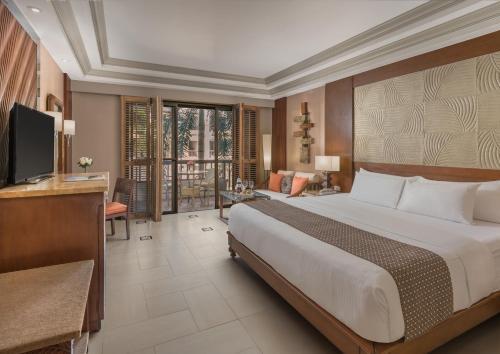 Hotel Henann Regency Resort And Spa