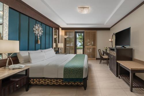 Hotel Henann Regency Resort And Spa