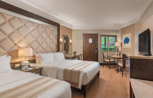 Hotel Henann Regency Resort And Spa