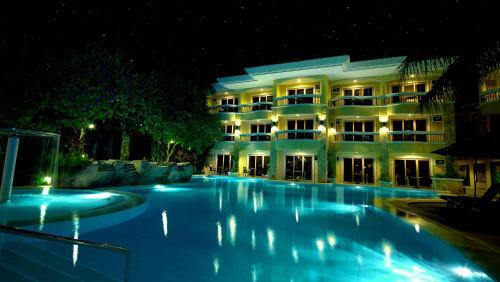 Hotel Henann Regency Resort And Spa