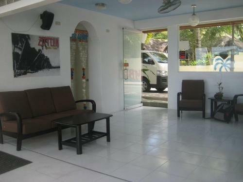 Hotel Beachcomber Resort - Boracay