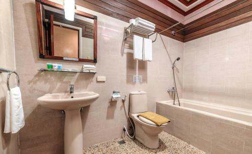 Hotel Flushing Meadows Resorts & Playground