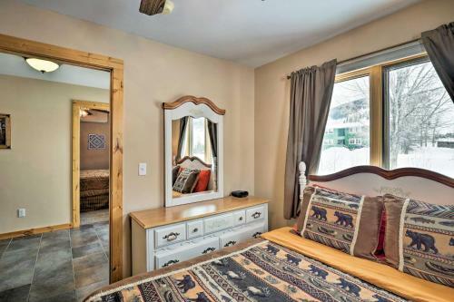 Apartamento Crested Butte Condo With Views - 9 Miles To Skiing!
