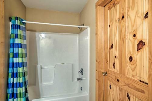 Apartamento Crested Butte Condo With Views - 9 Miles To Skiing!