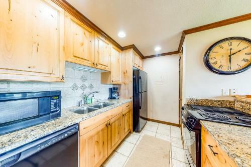 Lake Cliffe 105b