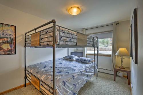 Apartamento Lakefront Dillon Condo With Balcony - Walk Downtown!