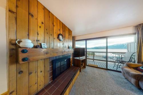 La Bonte Lake Views