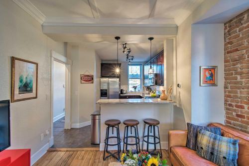 Home With Yard And Grill - 1 Mile To Downtown Denver!