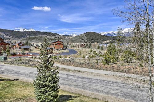 Apartamento Condo With Rocky Mtn Views, 2 Mi To Keystone!