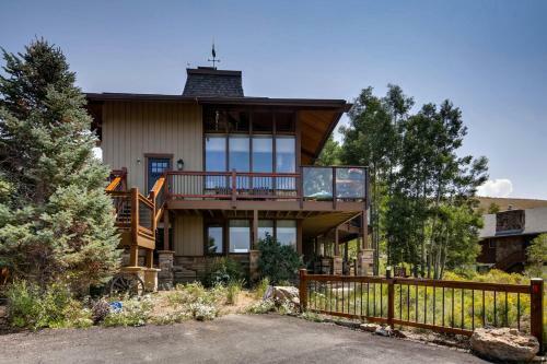 611 Oro Grande By Book By Owner