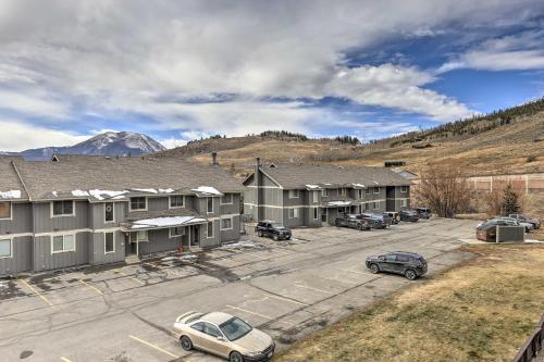 Apartamento Top-floor Condo In Central Dillon With Views!
