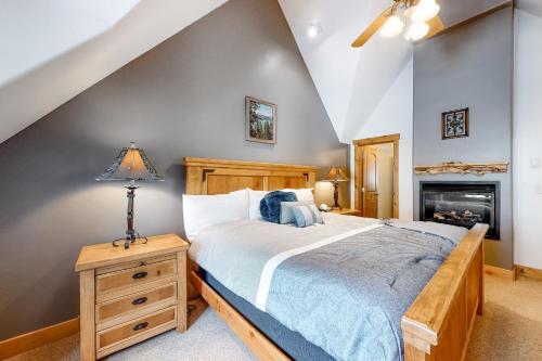 Treehouse Townhome II At Summerwood