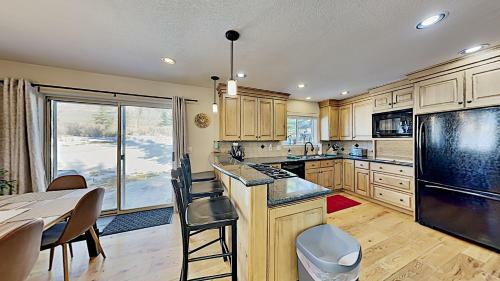 33 Corinthian Circle Home