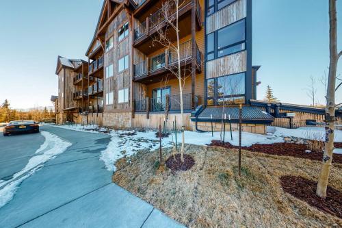 Sail Lofts 108