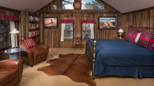 Bed & Breakfast Romantic Riversong Inn