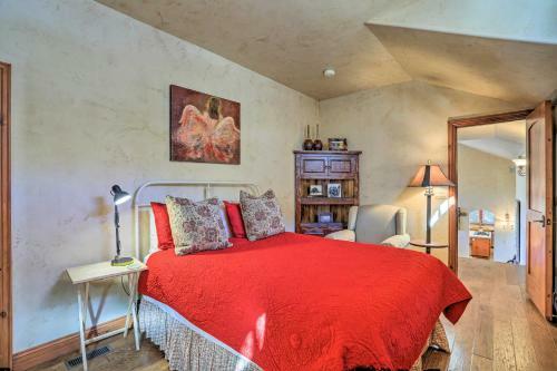 Rustic Mountain Escape, Walk To Ski Lift!