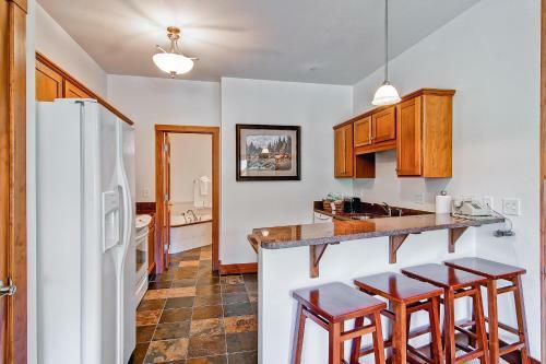 Villa Black Canyon Inn Unit F10