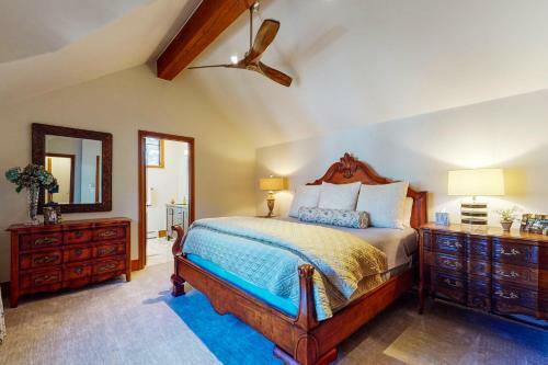 Arrowhead Abode