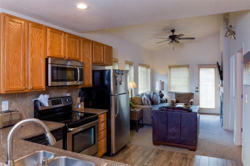 Unit 114 Bear Lake Upper Level