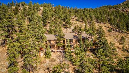 The Cedars Luxury Home At Windcliff Home