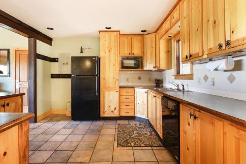 Arrowhead Lodge Haus Condo