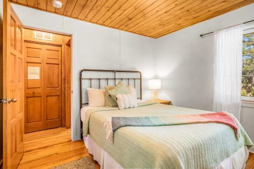 The Dunraven Retreat -- Ev #3487 Cabin