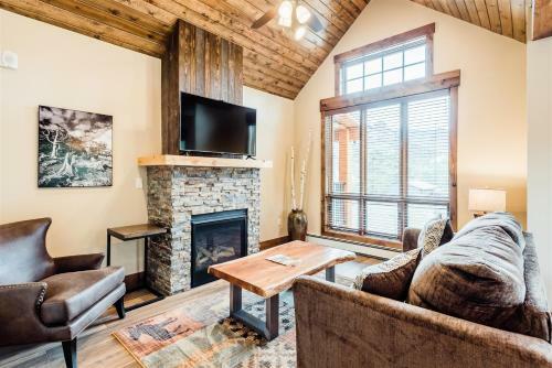 Unit 314 Townhome Upper Level