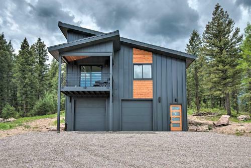 Modern Evergreen Cabin On 35 Acres With Views!